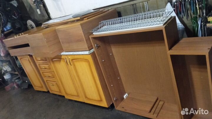 Кухонный гарнитур бу