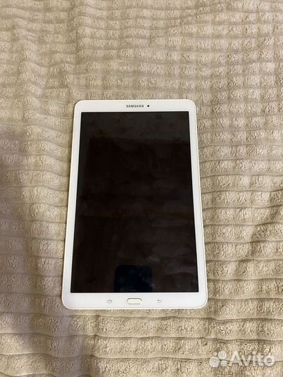 Планшет samsung tab e