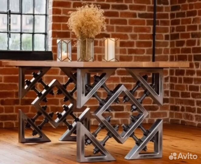 Кухонный стол