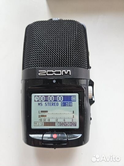 Диктофон zoom h2n