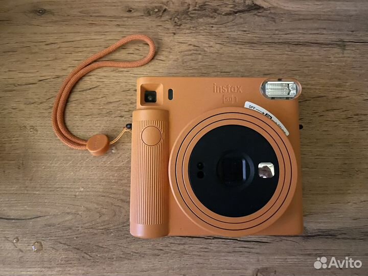 Фотоаппарат Instax sq 1