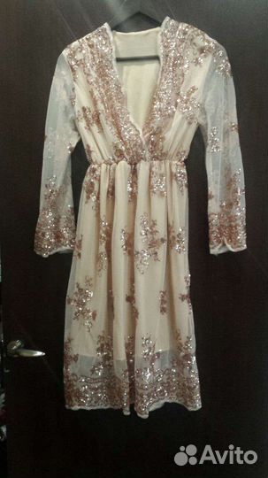 Платье вечернее