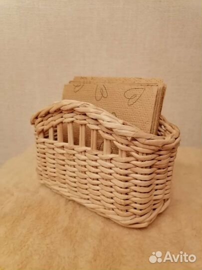 Салфетница/корзиночка плетеная