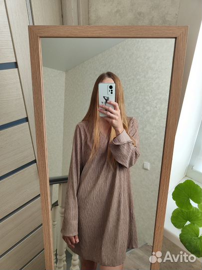 2 платья мини в идеале на 42 44 46