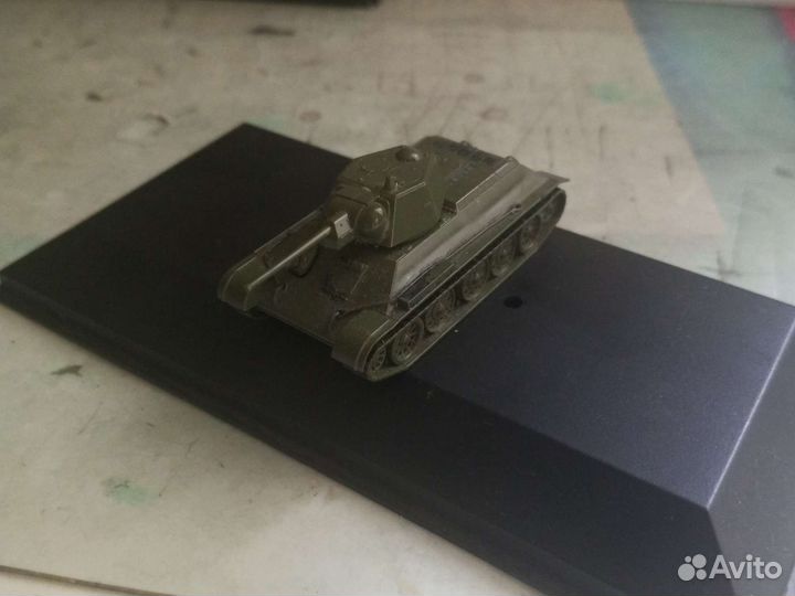 Т-34 и Ис-2 пластиковые модельки от Zvezda