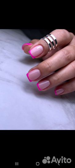 Маникюр и педикюра