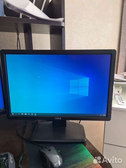 Монитор Dell