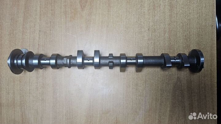 Впускной распредвал Toyota 2azfe 13501-28060 новый