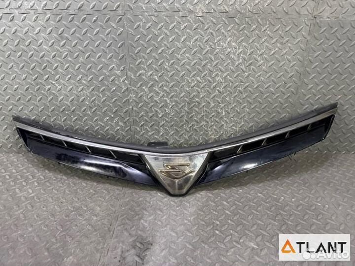 Решетка радиатора toyota estima