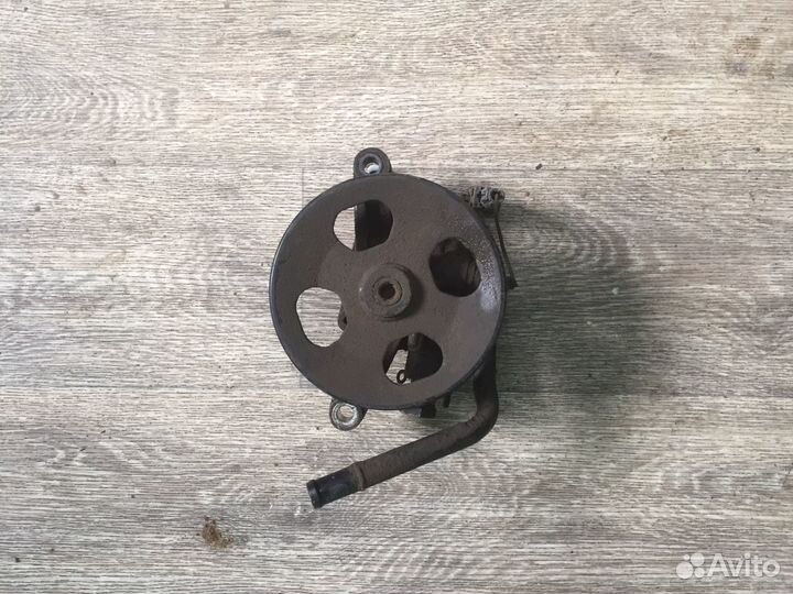 Насос Гура киа Церато (KIA Cerato)