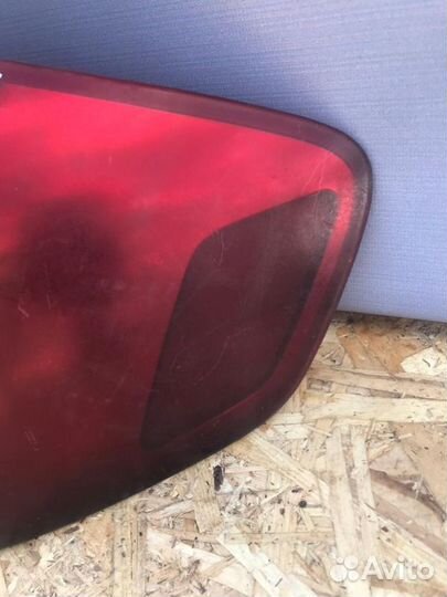 Фонарь задний правый Infiniti G35 2005