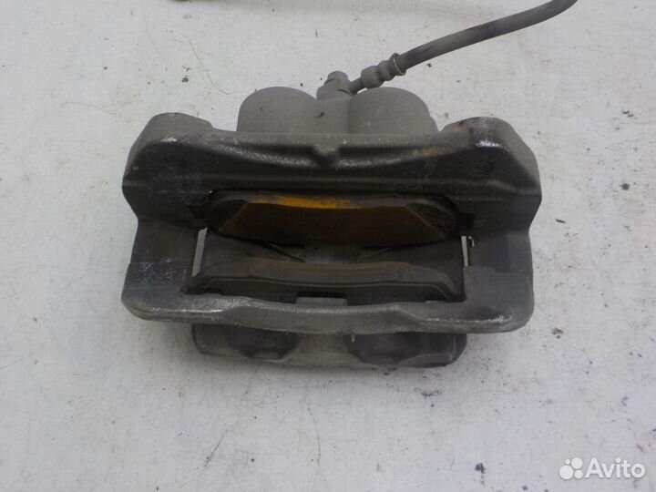 Б/У Б/У Суппорт тормозной передний правый exeed VX