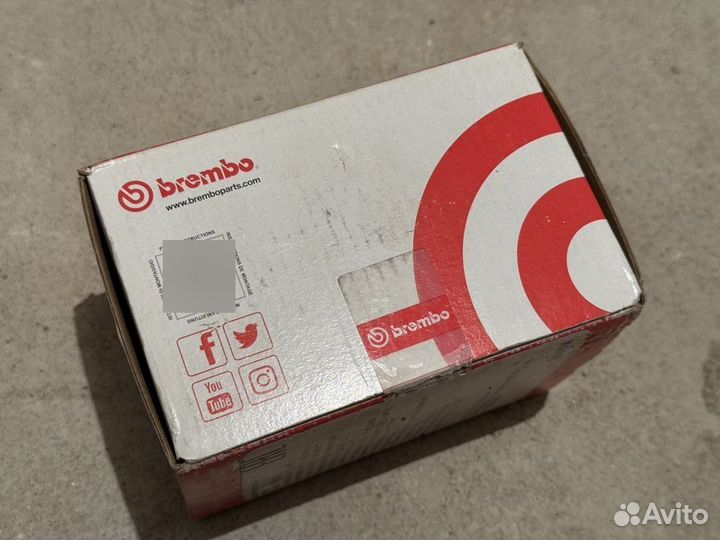 Колодки тормозные задние Brembo для Mercedes-Benz