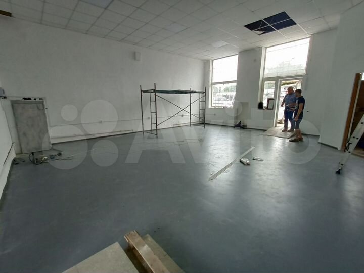 Первая линия - Торговое помещение на Руднева, 63м²