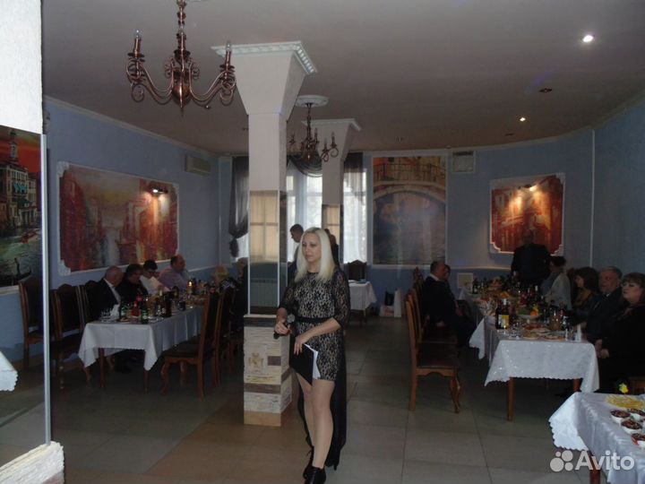 Ведущая, музыканты, проведение торжеств