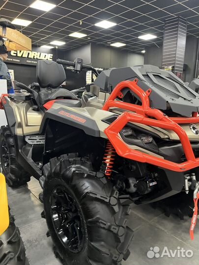 Квадроцикл Can-Am Outlander X MR 1000R