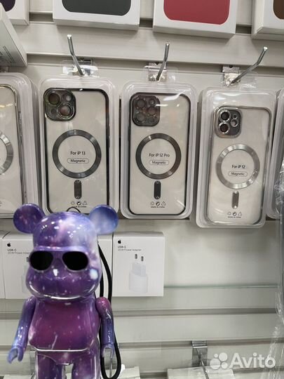 Чехлы на телефон