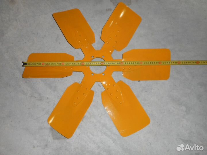 Вентилятор (крыльчатка) системы охлаждения двигате