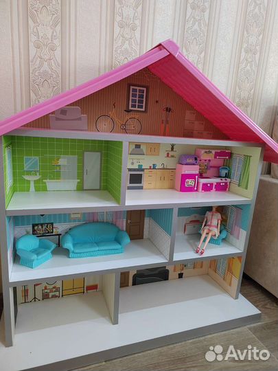 Домик кукольный