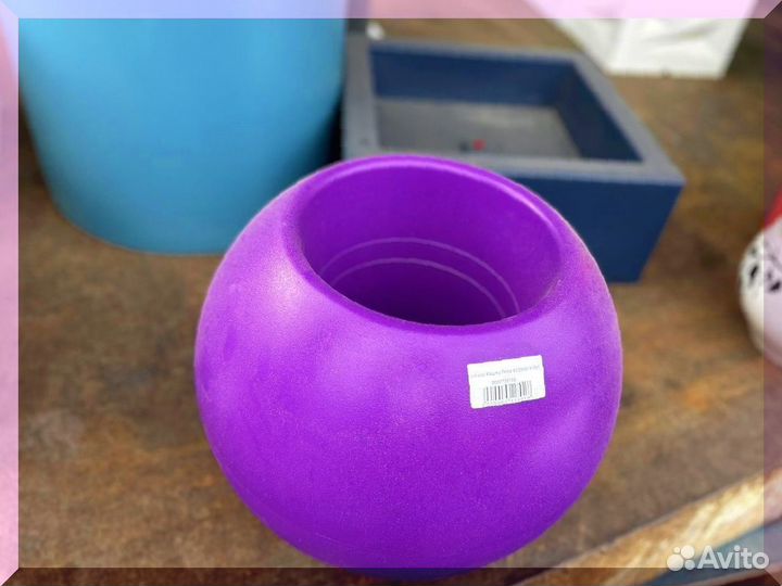 Кашпо в форме шара уличное