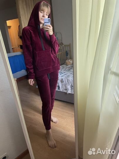 Костюм спортивный