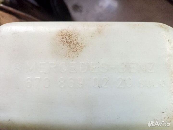 Бачок омывателя Mercedes-Benz Vario OM904