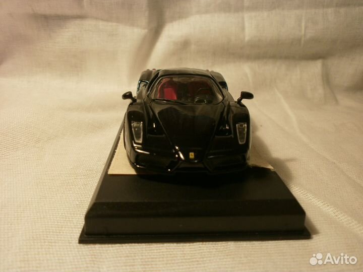 Ferrari enzo, Модена
