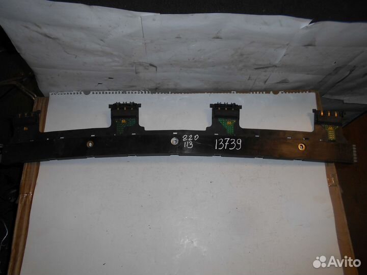 Антенный усилитель W220 A2208200189