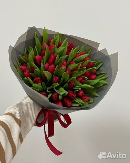 Букет из тюльпанов