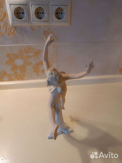Фарфоровые статуэтка балерина Германия