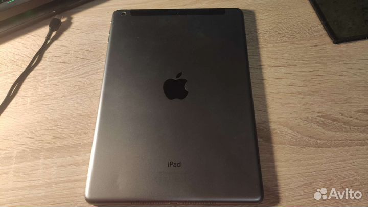 iPad air a1475 16gb WiFi cellular