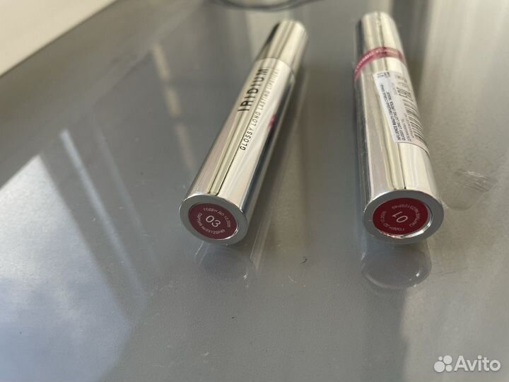 Помада глянцевая стойкая очень