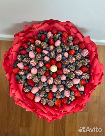 Букет из клубники в шоколаде