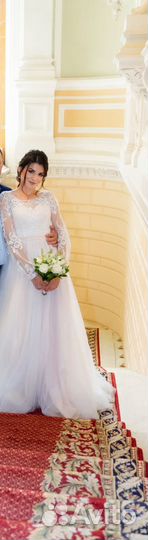 Свадебное платье 44 бу