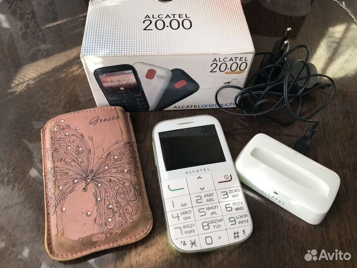 Кнопочный телефон