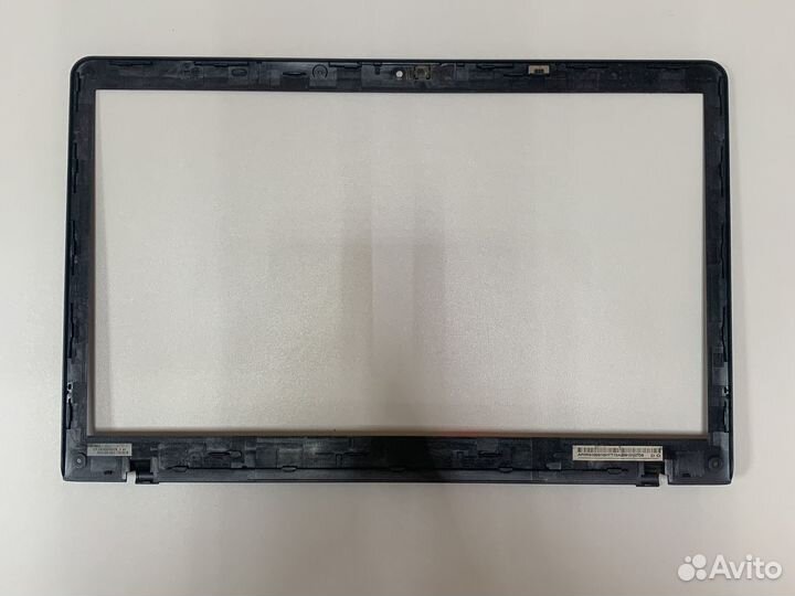 Рамка матрицы ноутбука samsung np305v5c