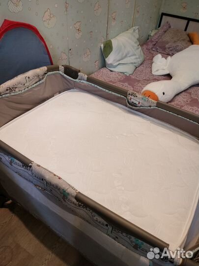Детская кроватка манеж