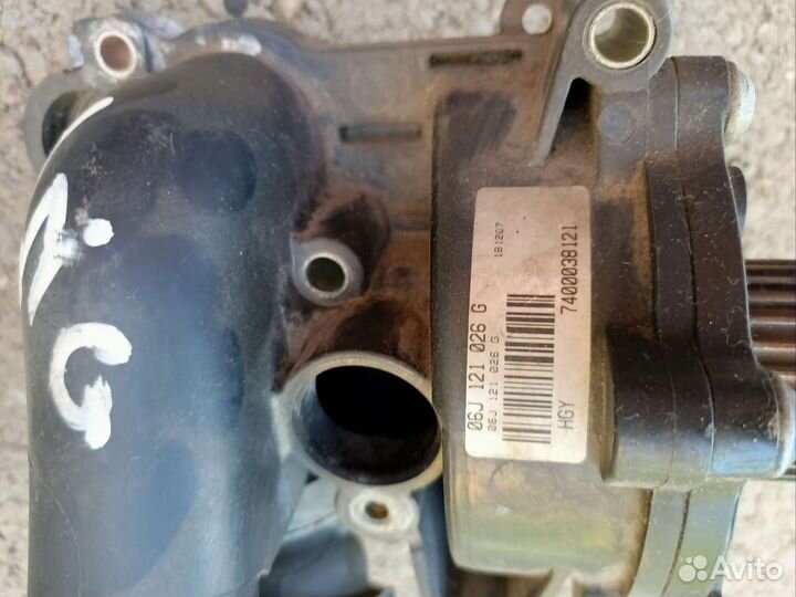 Помпа с термостатом Фольксваген Пассат сс