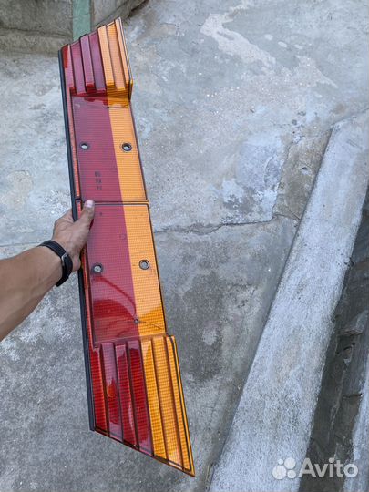 Бленда Hella Mercedes W124 Оригинал