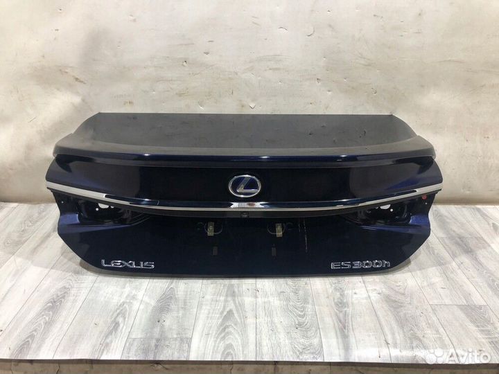 Lexus es 2019 - крышка багажника багажника 8x5