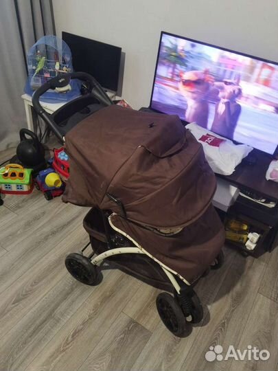 Коляска Geoby