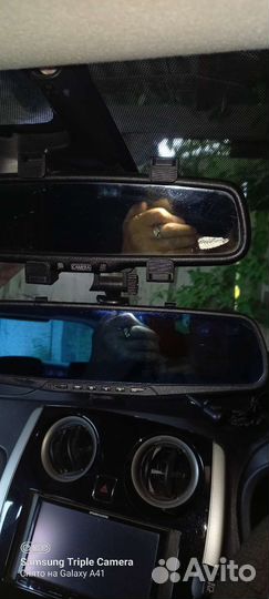 Держатель телефона на зеркало