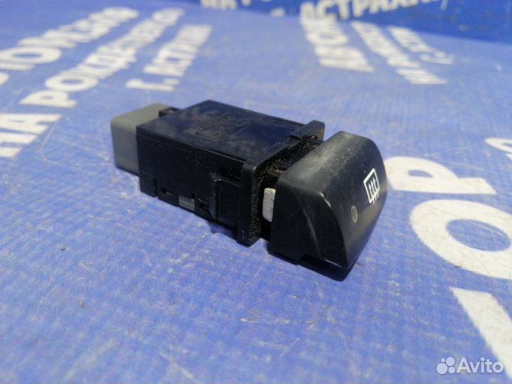 Кнопка обогрева заднего стекла Kia Rio 2 хэтчбек