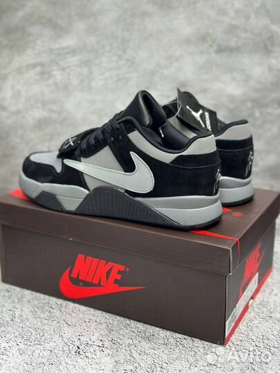 Кроссовки мужские Nike Air Jordan 1 Retro