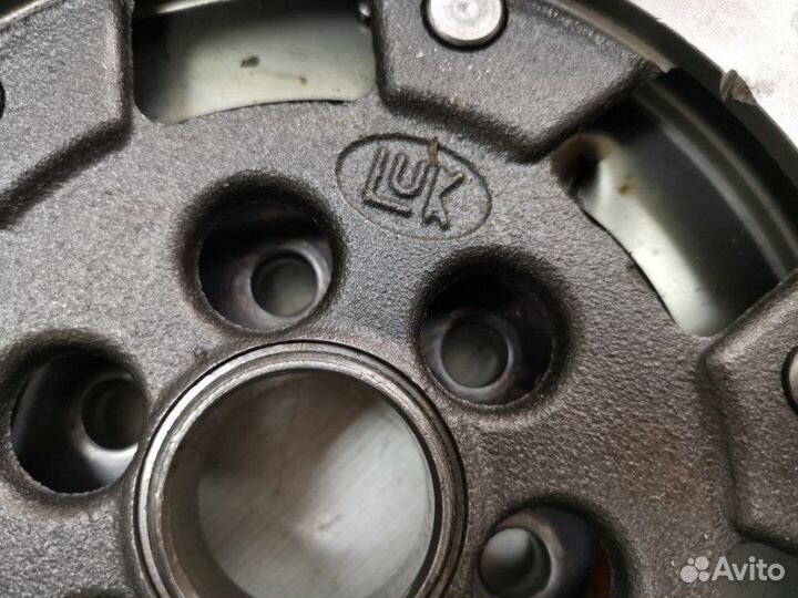 Двухмассовый маховик VAG 2.0Tdi Vag