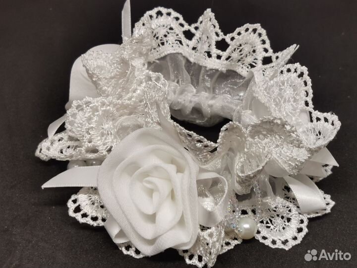 Резинка на шишку