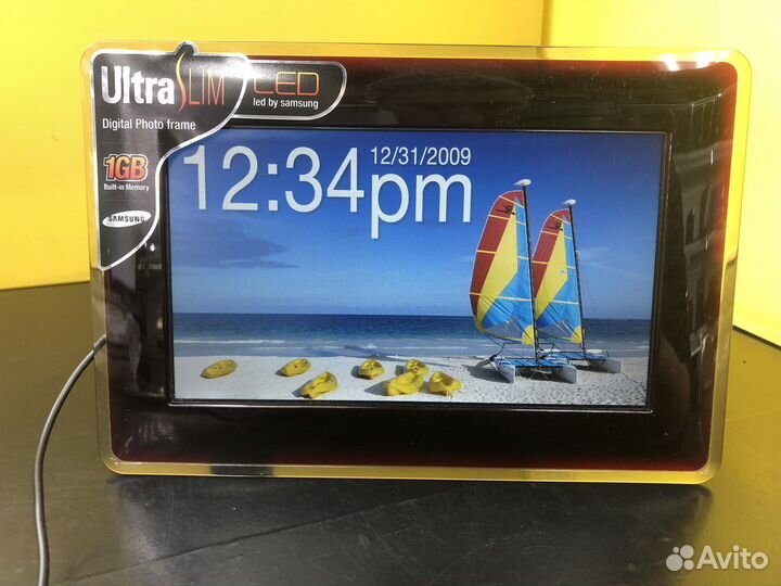 Z.6947 Фоторамка Samsung SPF 87H