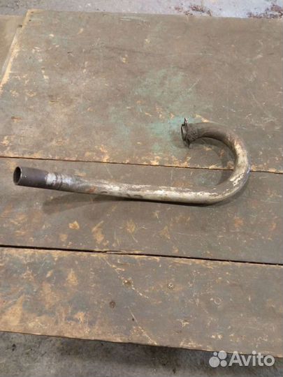 Патрубок глушителя мопеда