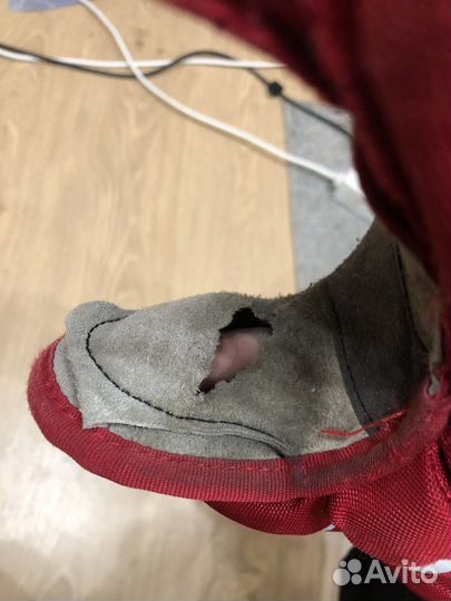 Краги хоккейные