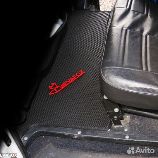 Автоковрики автомобильные toyota Lite Ace R40